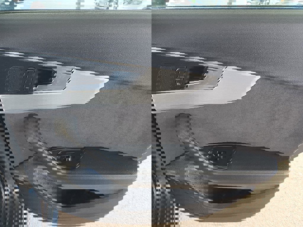 Used 2019 Audi S4 Premium w/ Convenience Package image 19