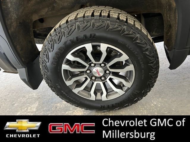 Used 2020 GMC Sierra 1500 SLE w/ LPO, GMC Protection Package AWD/4WD image 10