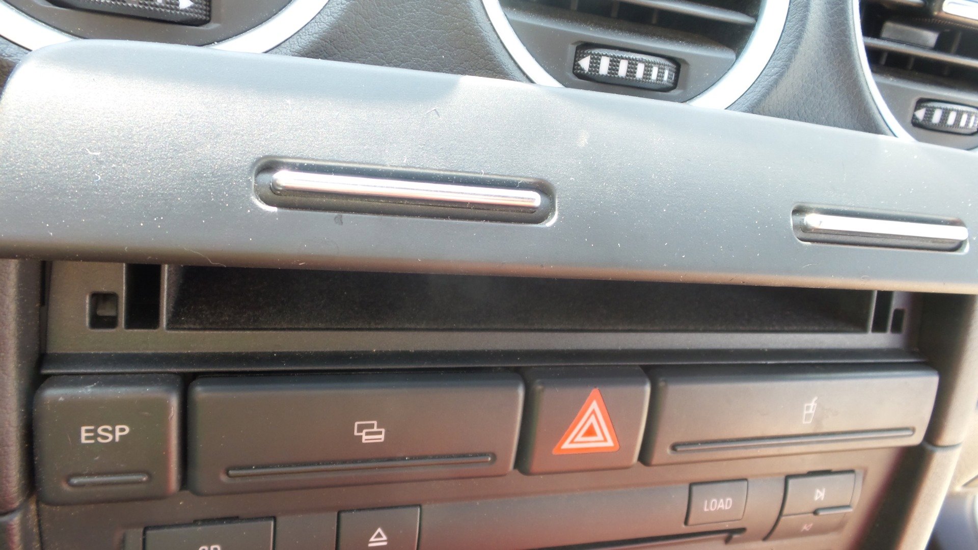 Used 2005 Audi S4 Cabriolet image 48