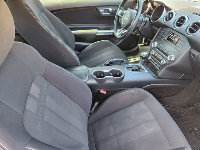 Used 2019 Ford Mustang EcoBoost image 15