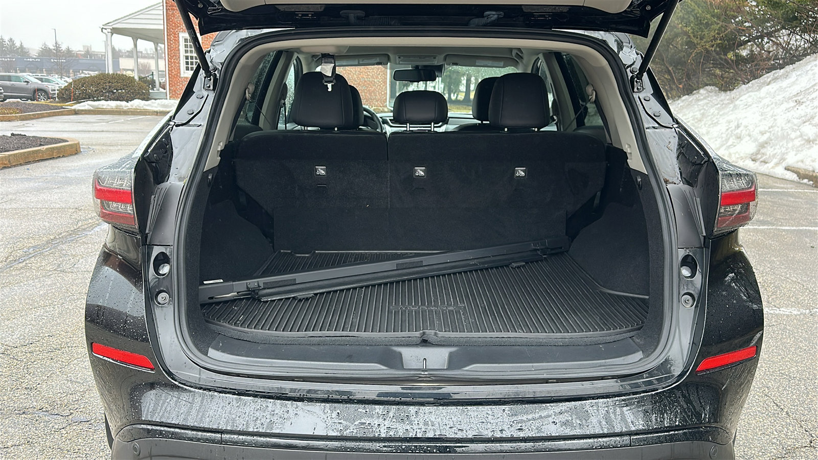 Certified 2024 Nissan Murano SV w/ SV Midnight Edition Package image 7