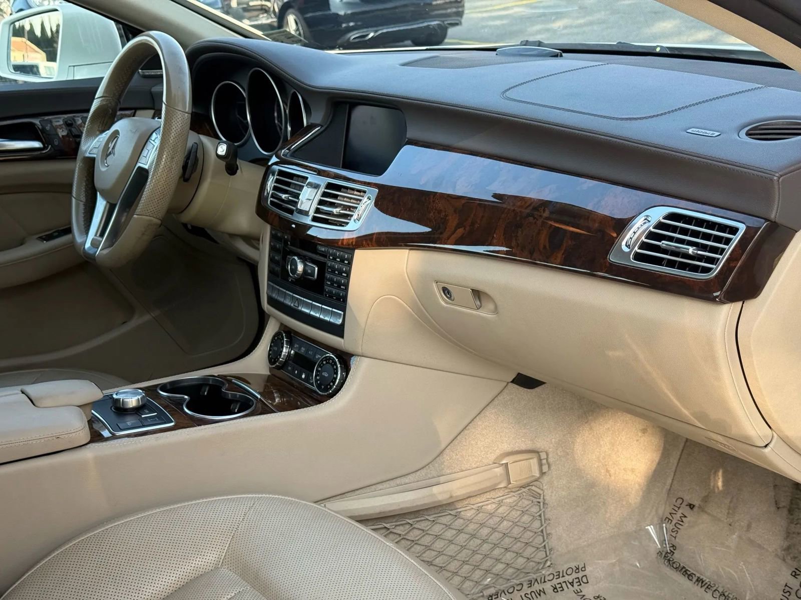 Used 2014 Mercedes-Benz CLS 550 4MATIC image 19