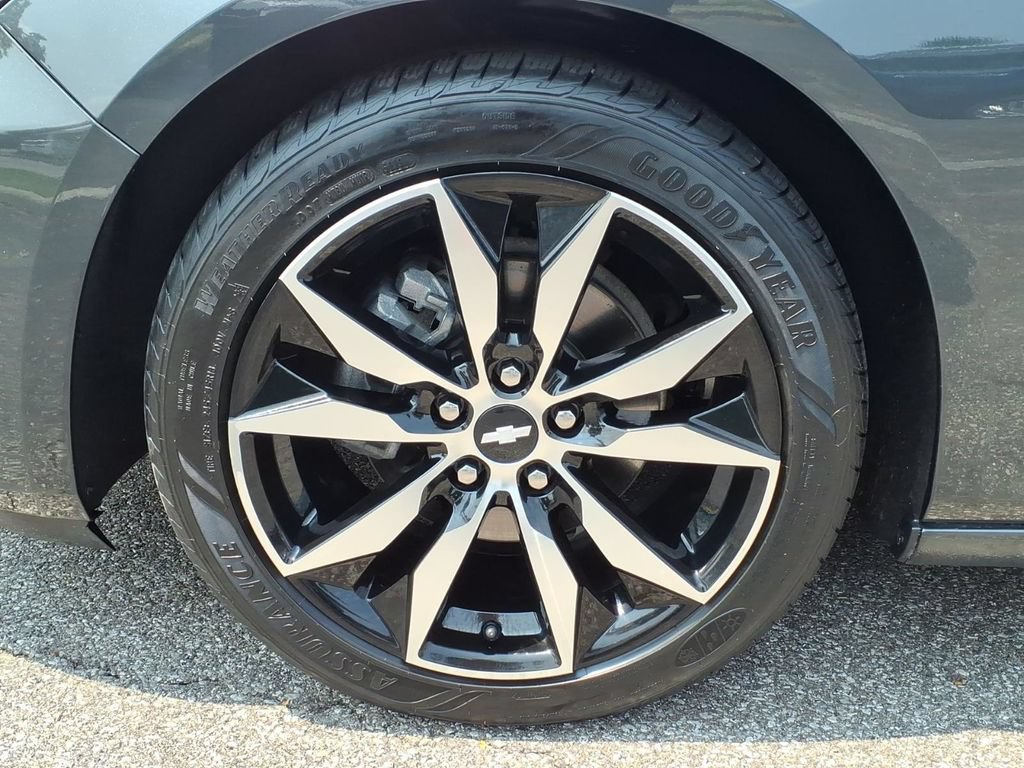 Certified 2018 Chevrolet Malibu LT w/ Leather Package FWD image 12