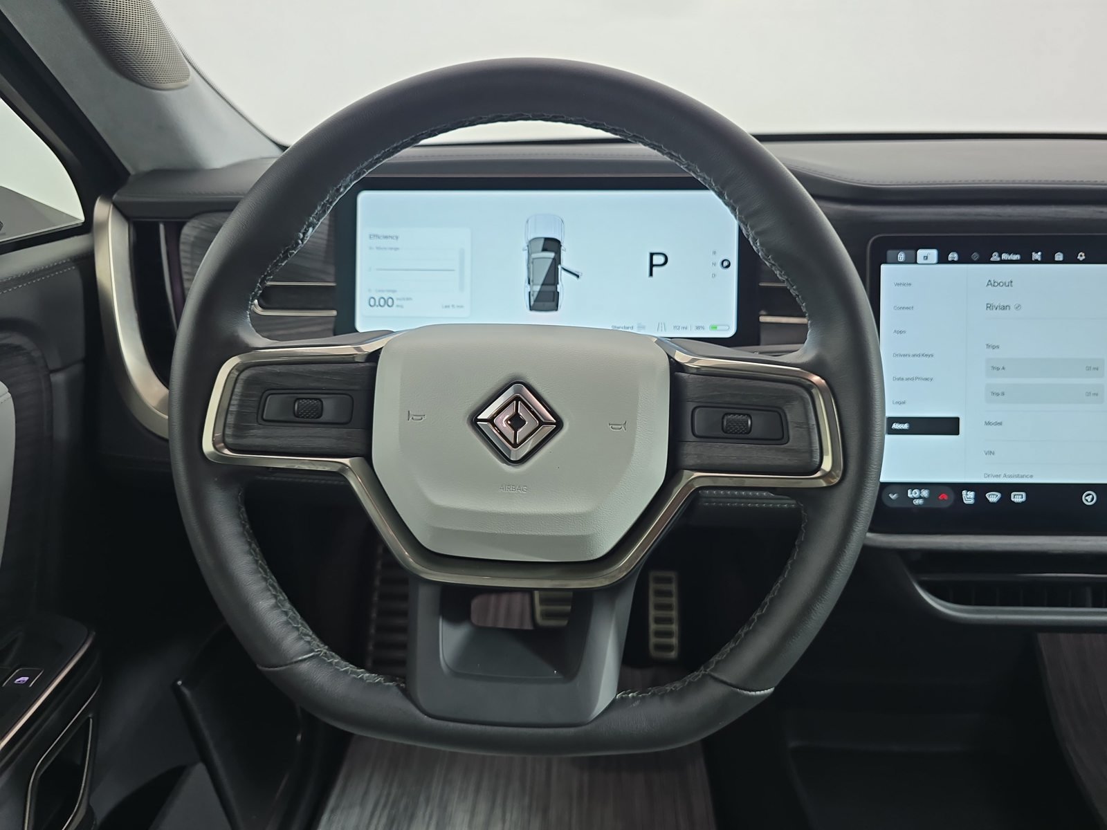 Used 2024 Rivian R1S Adventure Quad AWD/4WD image 28