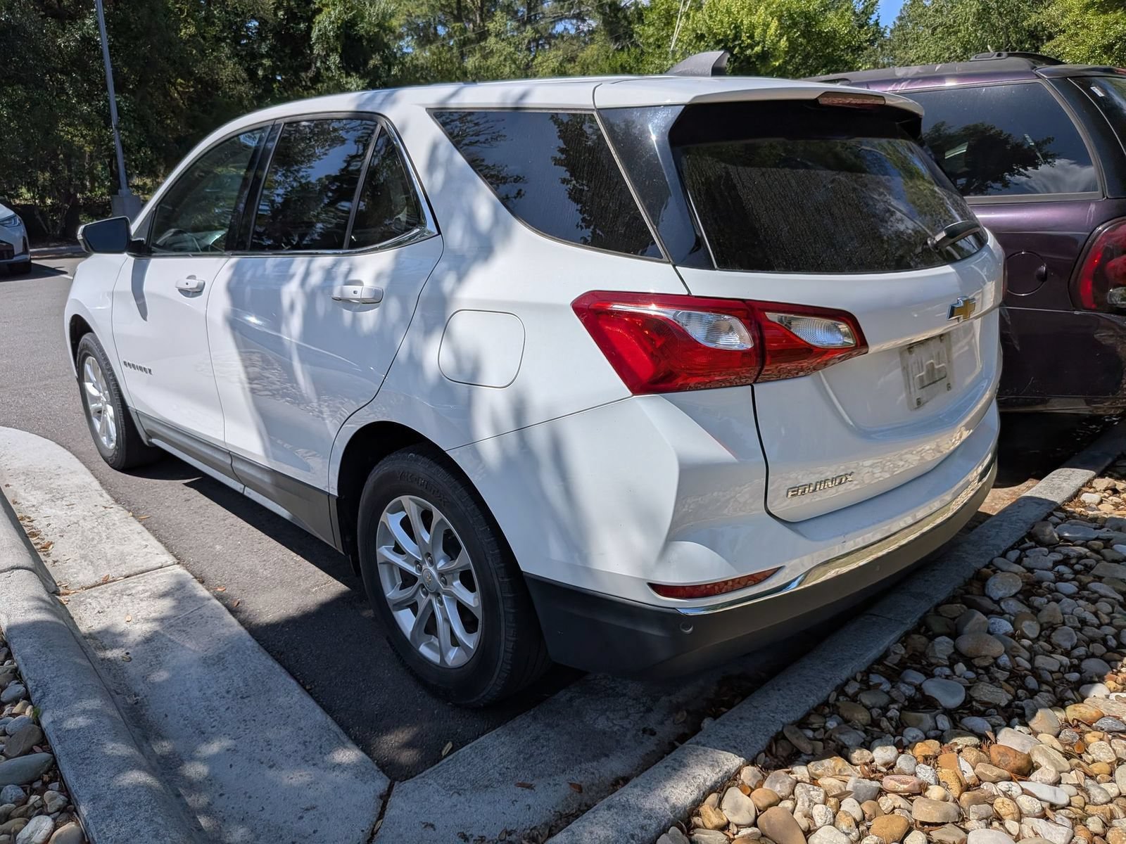 Used 2018 Chevrolet Equinox LT AWD/4WD image 4