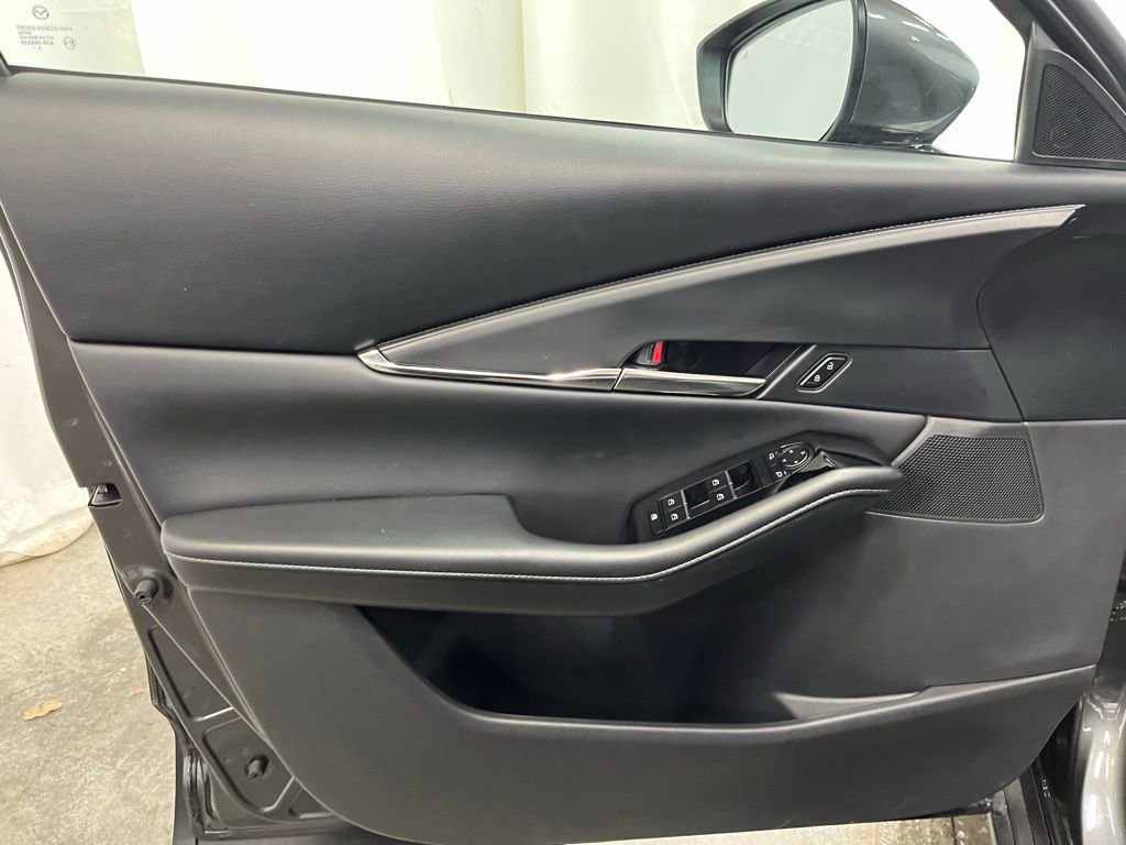 Certified 2025 MAZDA CX-30 AWD 2.5 S w/ Preferred Package image 9