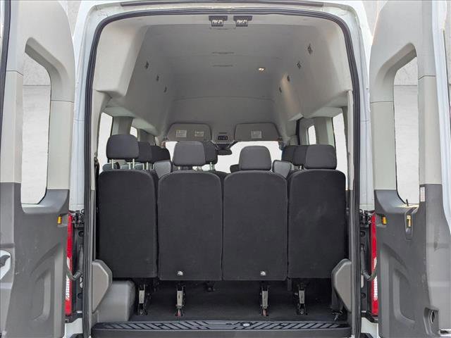 Used 2022 Ford Transit 350 XLT RWD image 6