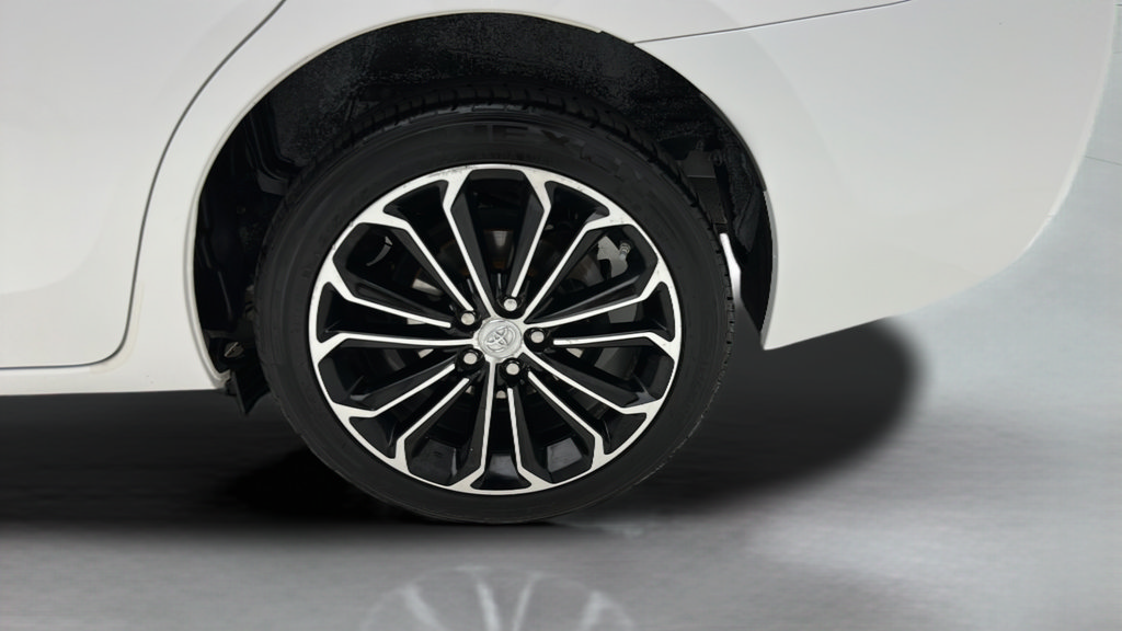 Used 2015 Toyota Corolla S FWD image 8