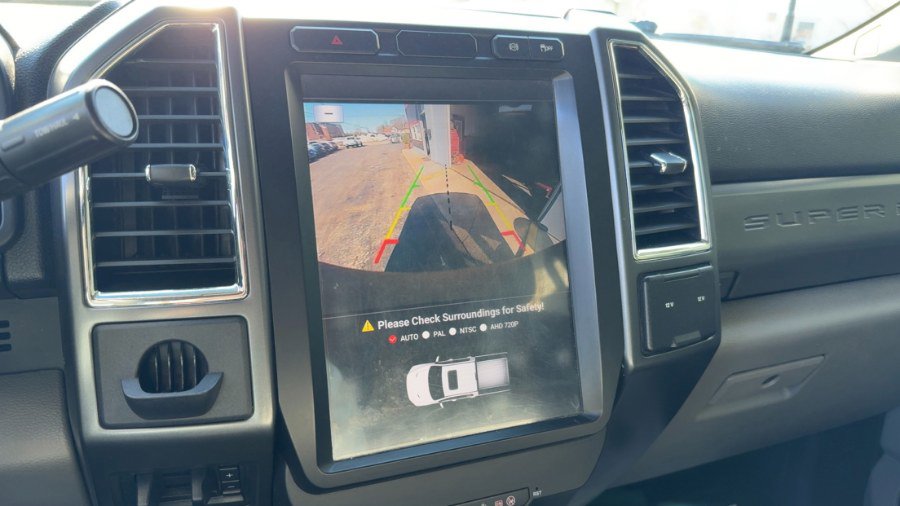 Used 2017 Ford F250 XLT image 17