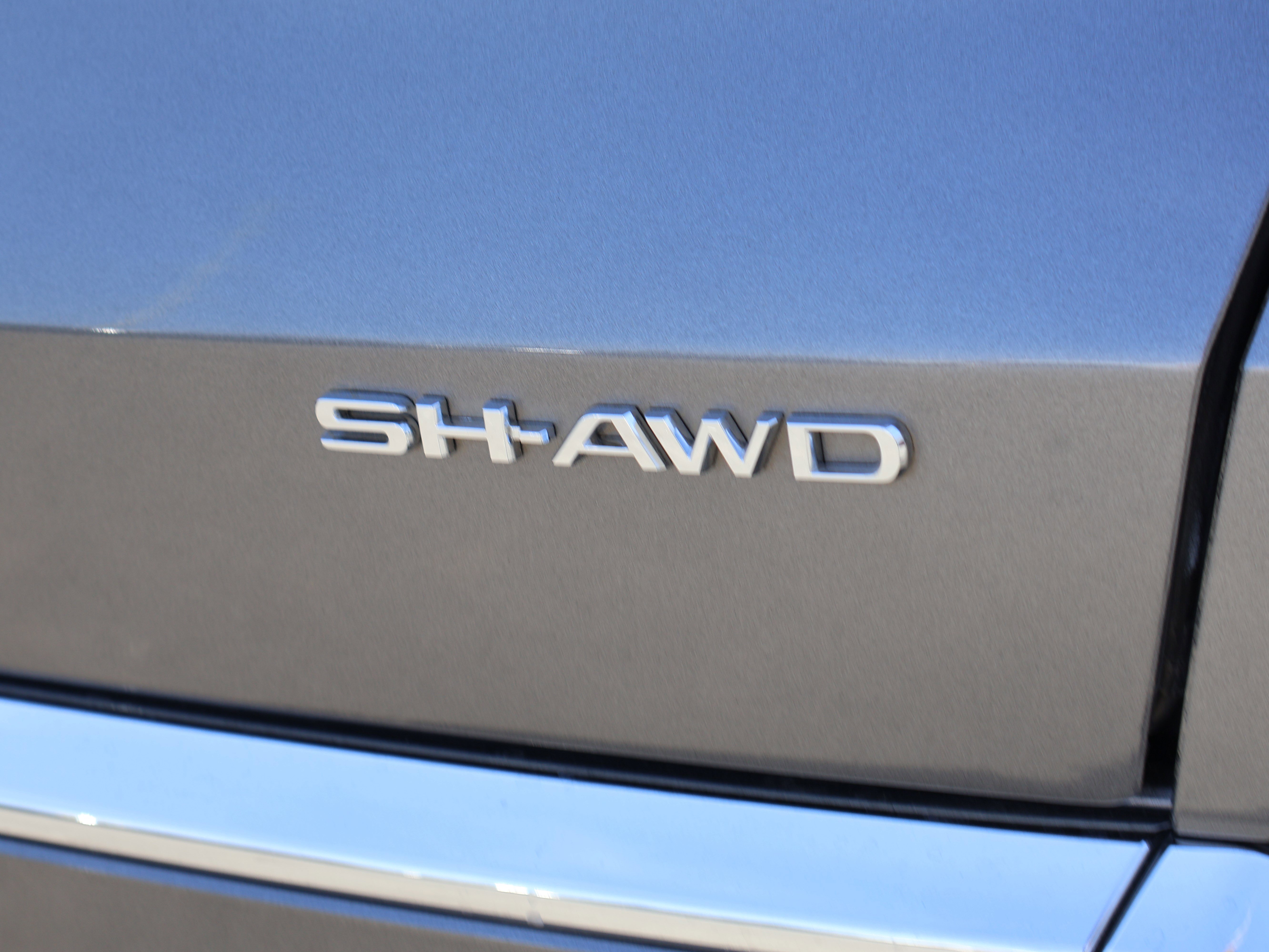 Used 2023 Acura MDX SH-AWD w/ Technology Package image 18