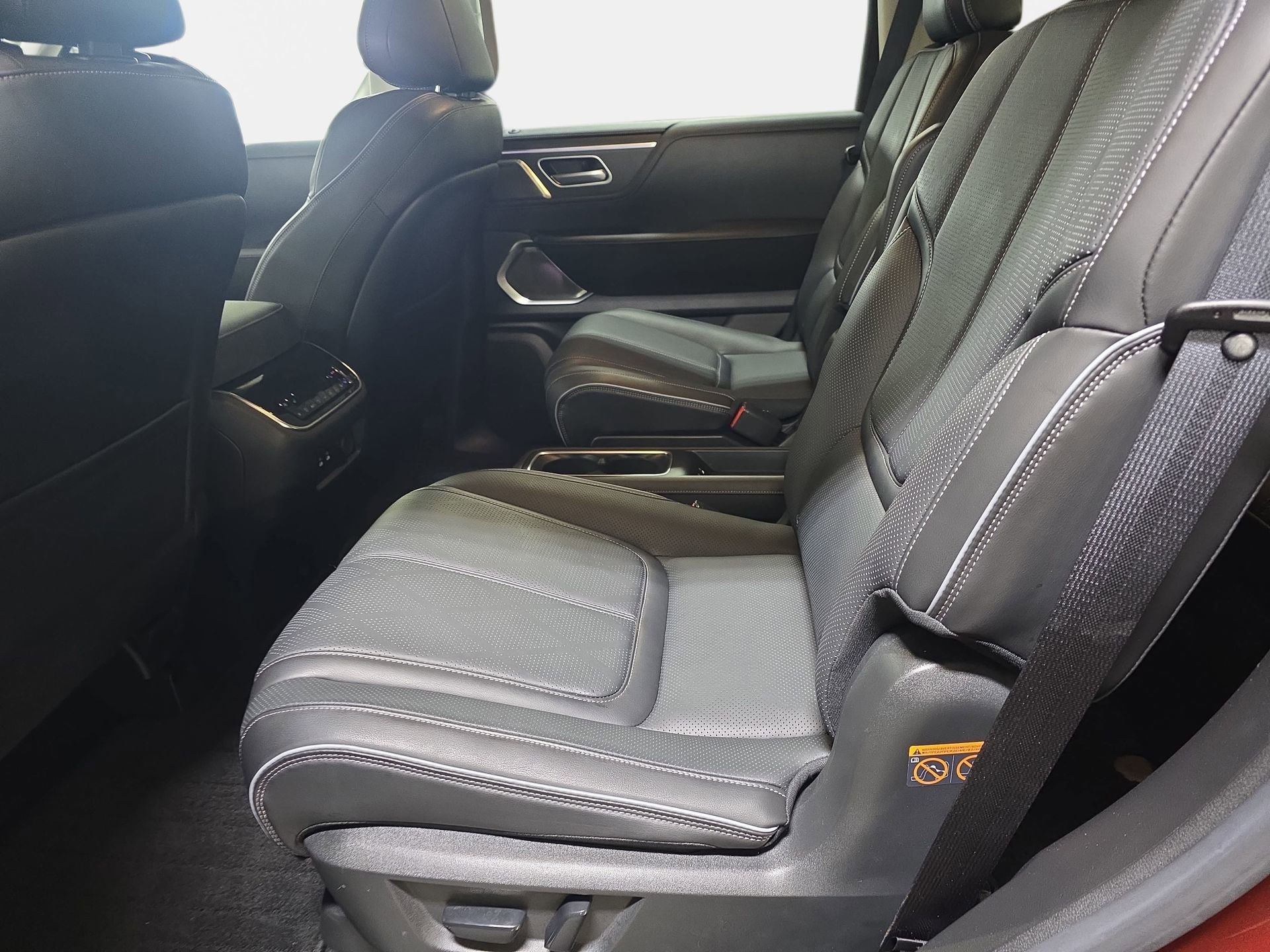 Certified 2025 INFINITI QX80 Sensory AWD/4WD image 14