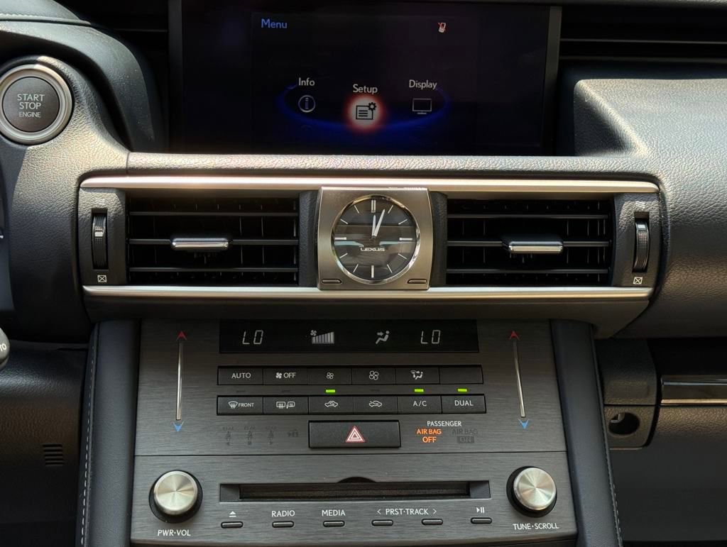 Used 2019 Lexus IS 300 w/ Premium Package RWD image 34