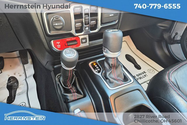 Used 2019 Jeep Wrangler Unlimited Rubicon w/ Dual Top Group image 11