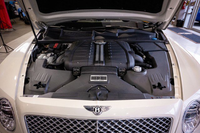 Used 2018 Bentley Bentayga image 66