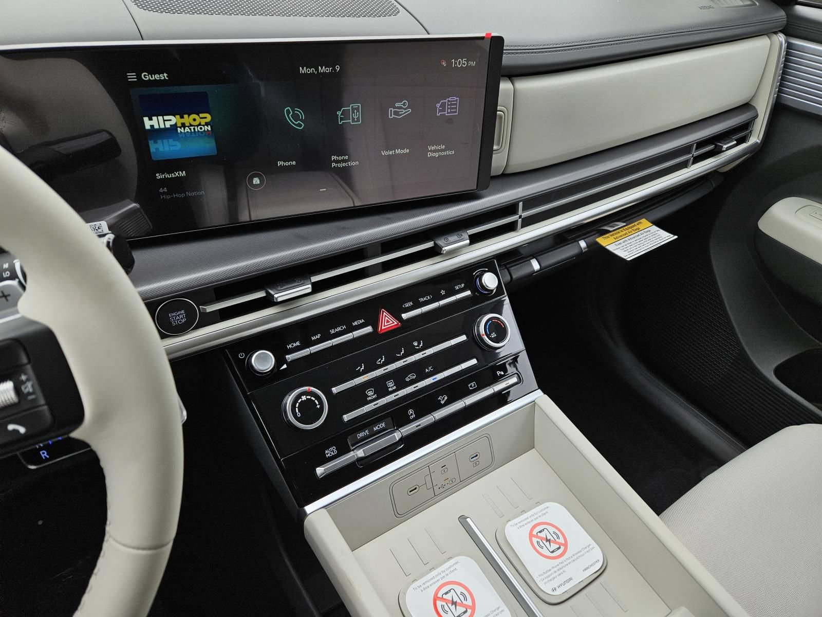 New 2026 Hyundai Santa Fe SE FWD image 18