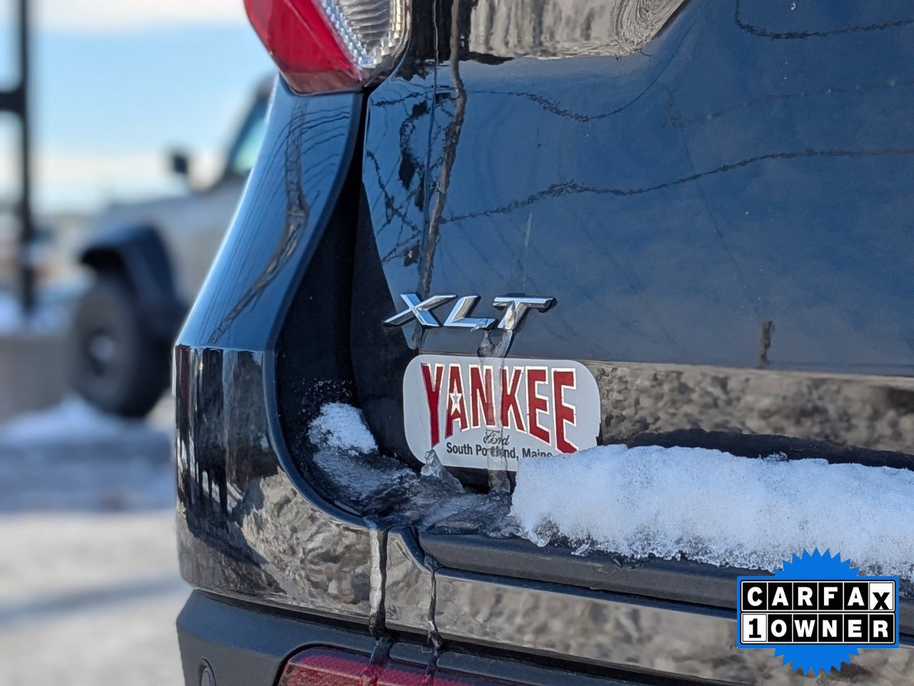 Certified 2022 Ford Explorer XLT w/ Equipment Group 202A image 13