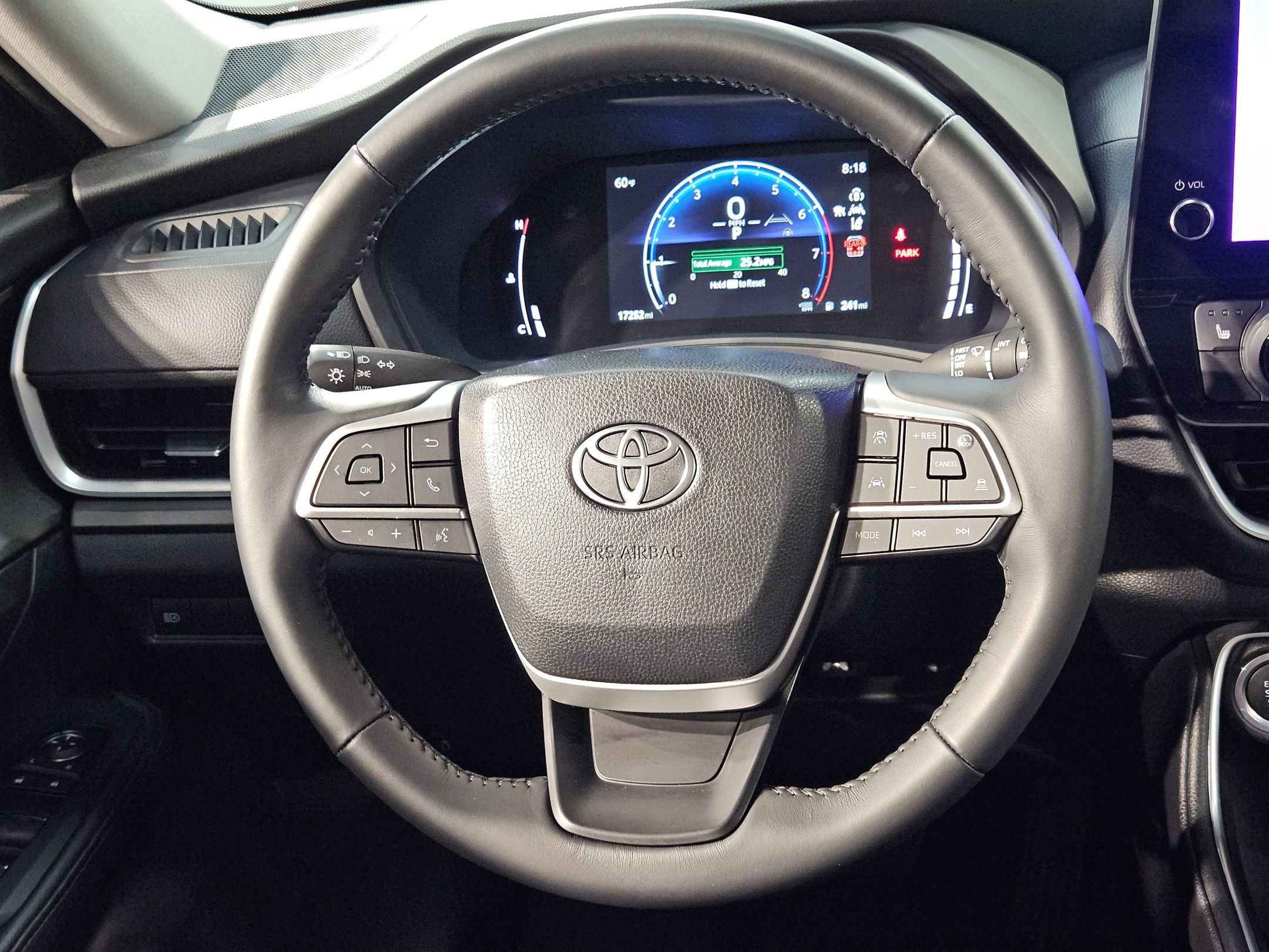 Certified 2024 Toyota Grand Highlander FWD image 26