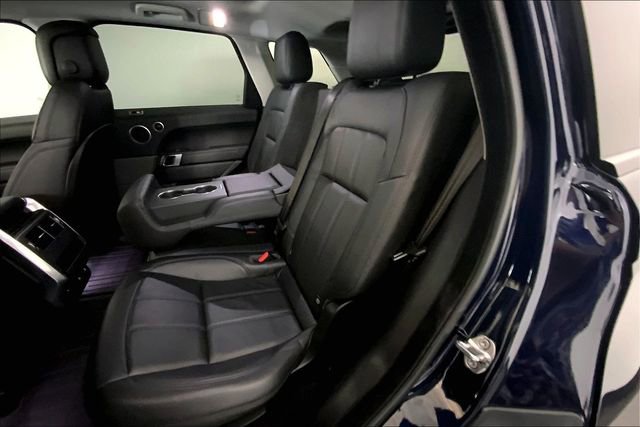 Used 2020 Land Rover Range Rover Sport SE image 11