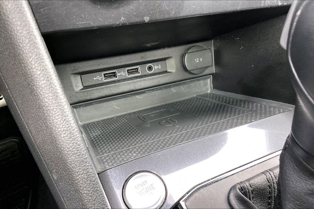 Used 2020 Volkswagen Tiguan SEL Premium R-Line AWD/4WD image 25