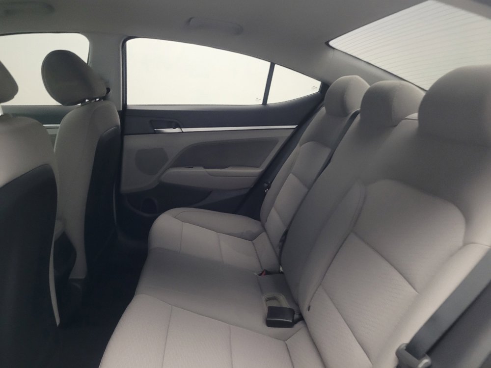 Used 2019 Hyundai Elantra SEL image 18