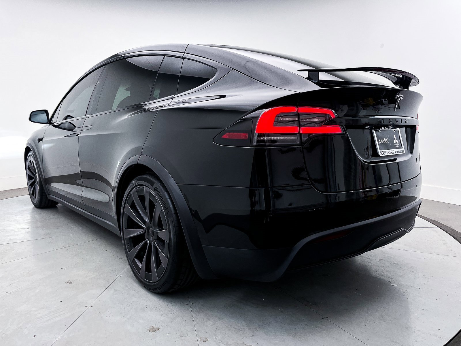 Used 2022 Tesla Model X Plaid image 14