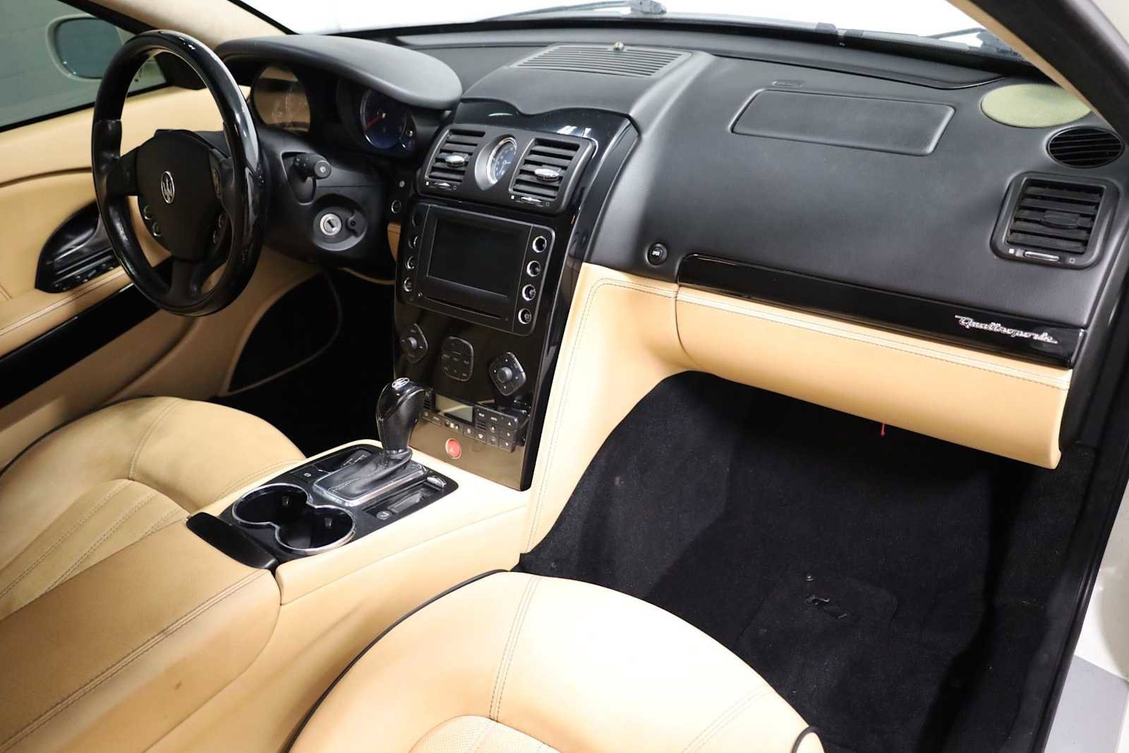 Used 2007 Maserati Quattroporte image 6