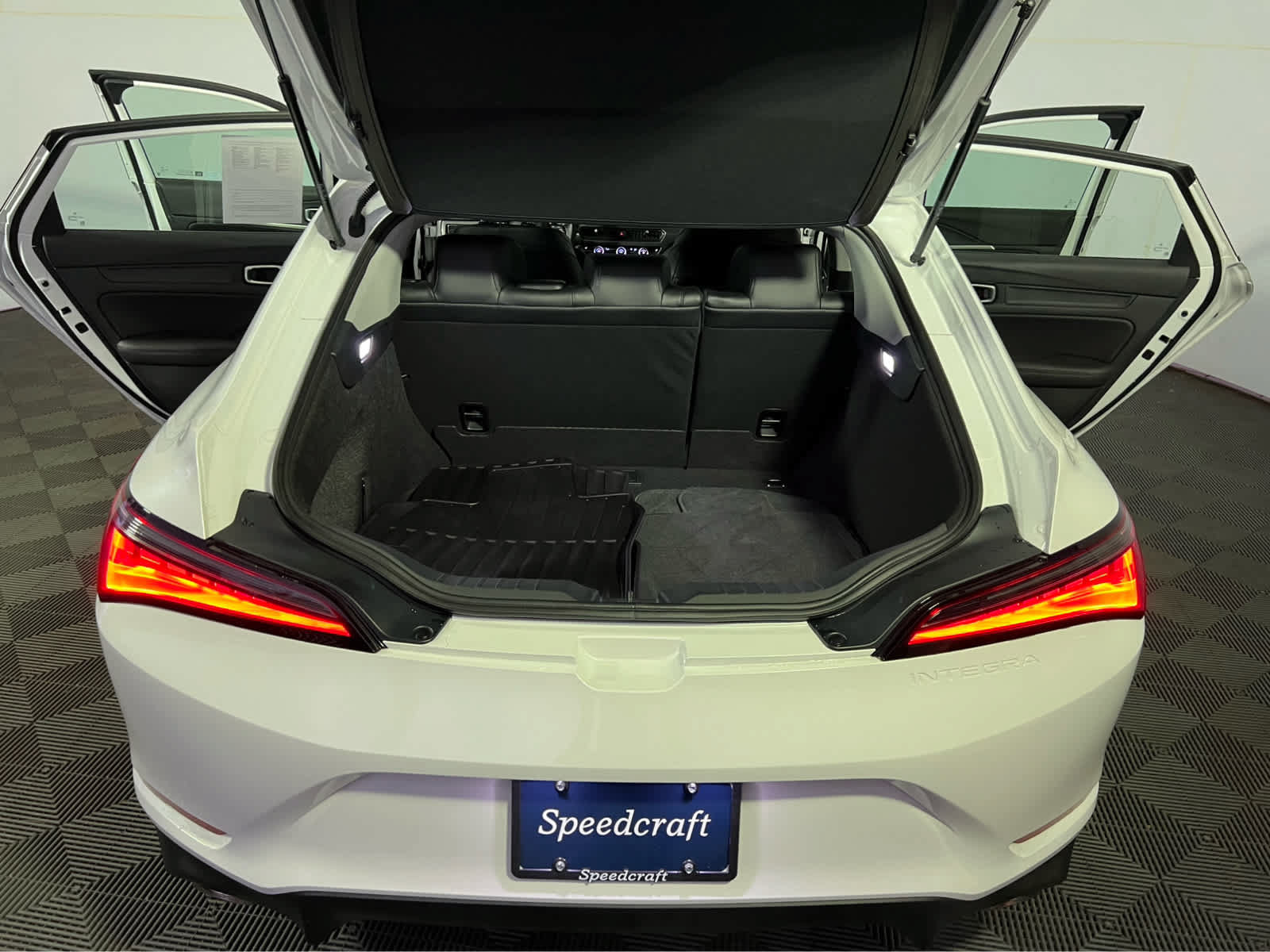 Used 2026 Acura Integra FWD image 26
