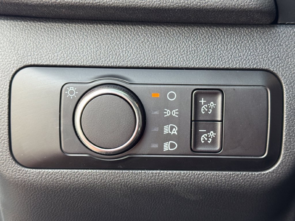 Used 2025 Ford Escape Active FWD image 20