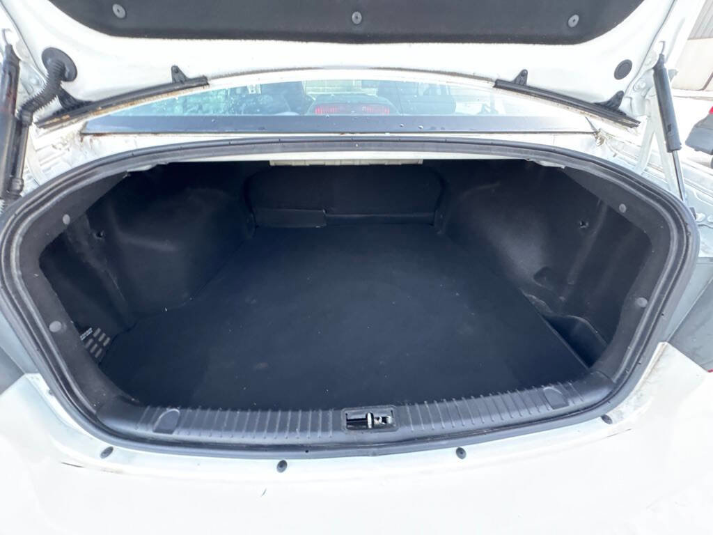 Used 2010 Hyundai Sonata SE image 14