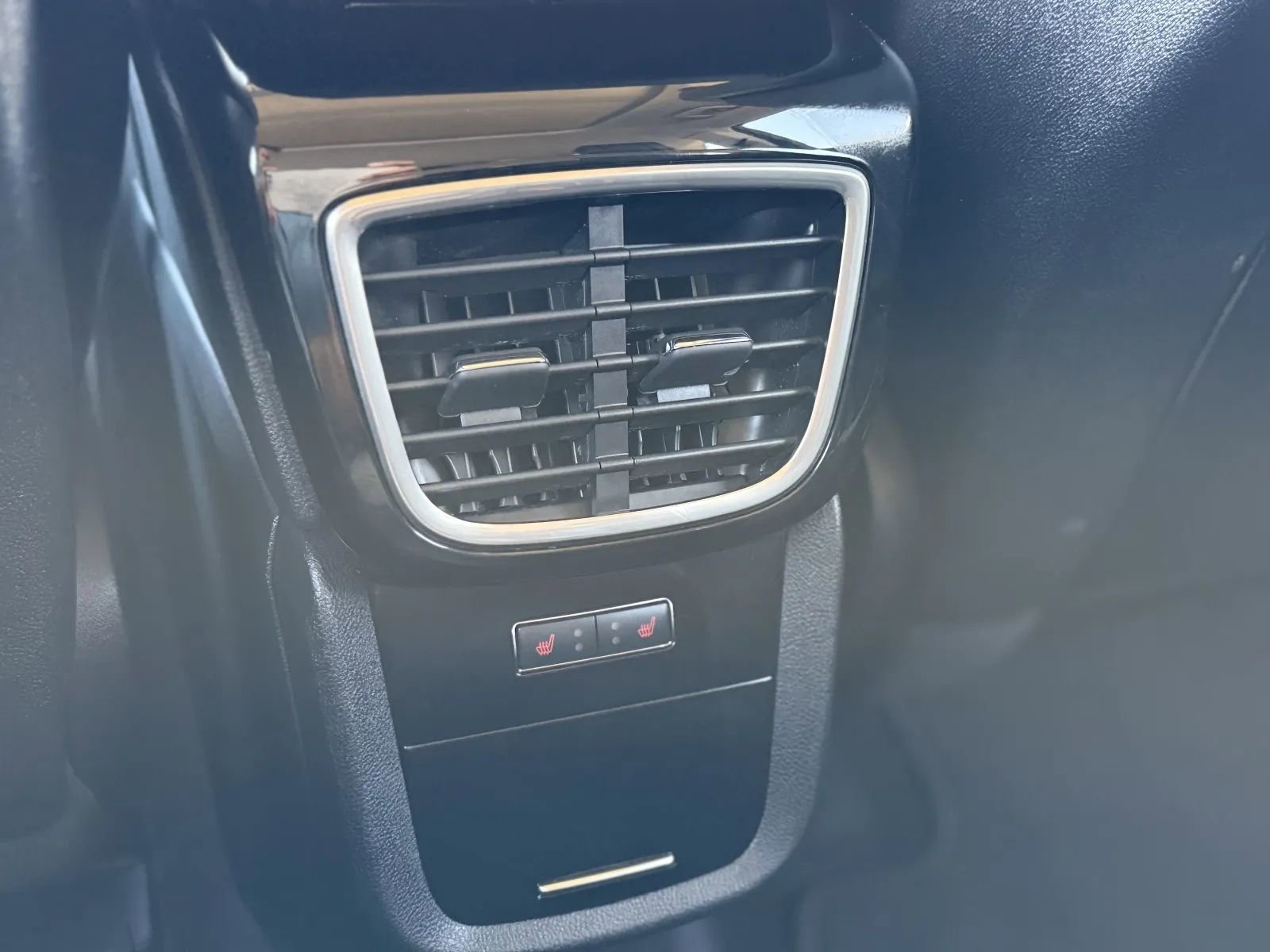 Used 2023 Lincoln Nautilus Reserve w/ Equipment Group 201A image 44