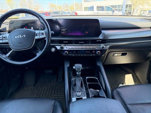 Used 2023 Kia Telluride LX image 6