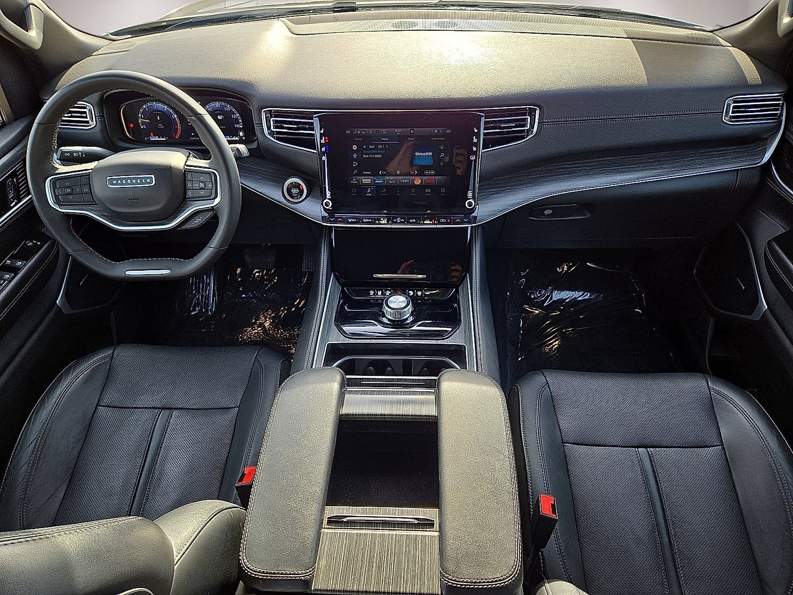 Used 2024 Jeep Wagoneer Series II w/ Flexible Seating Group RWD image 17