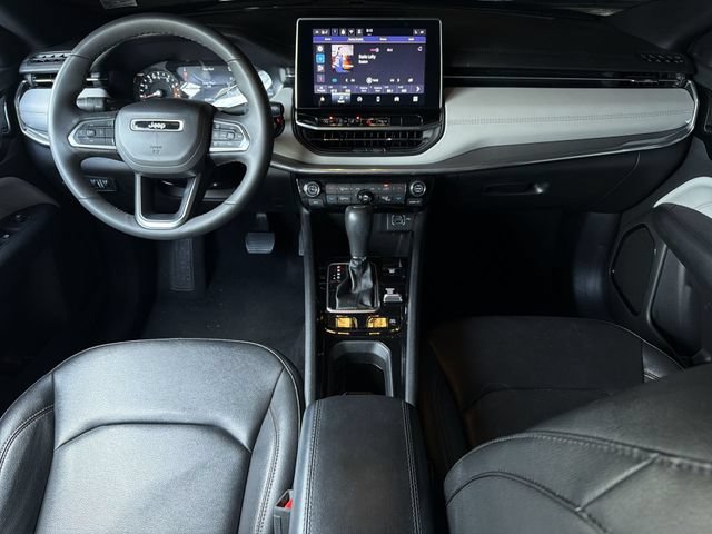 Used 2024 Jeep Compass Limited AWD/4WD image 17