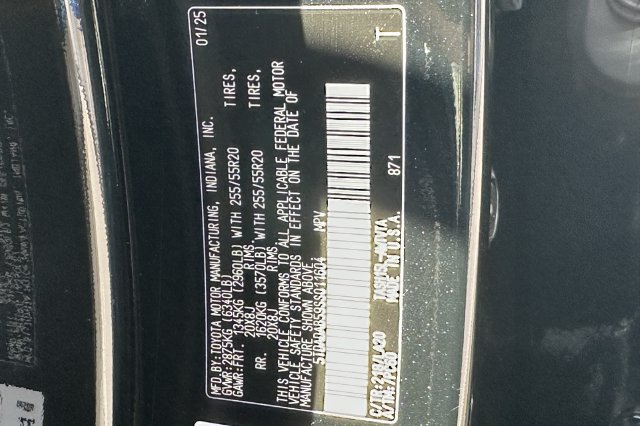 Used 2025 Toyota Grand Highlander AWD Hybrid image 35