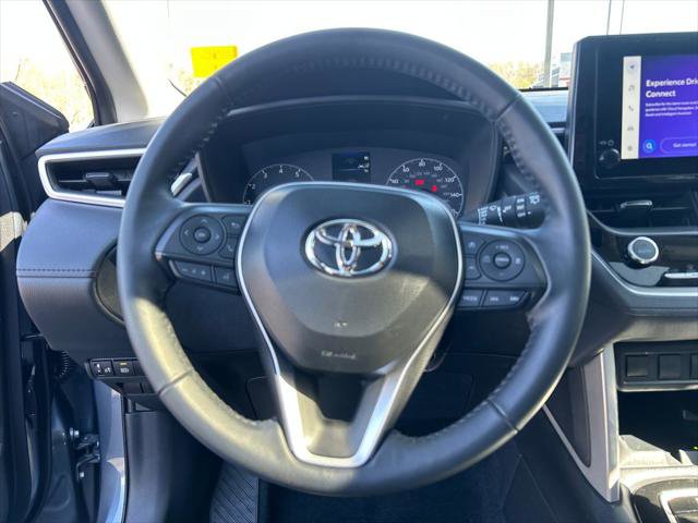 Certified 2025 Toyota Corolla Cross LE w/ Moonroof Package AWD/4WD image 22