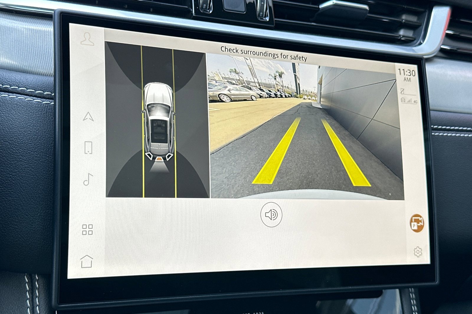 Used 2025 Jaguar F-PACE R-Dynamic S image 23