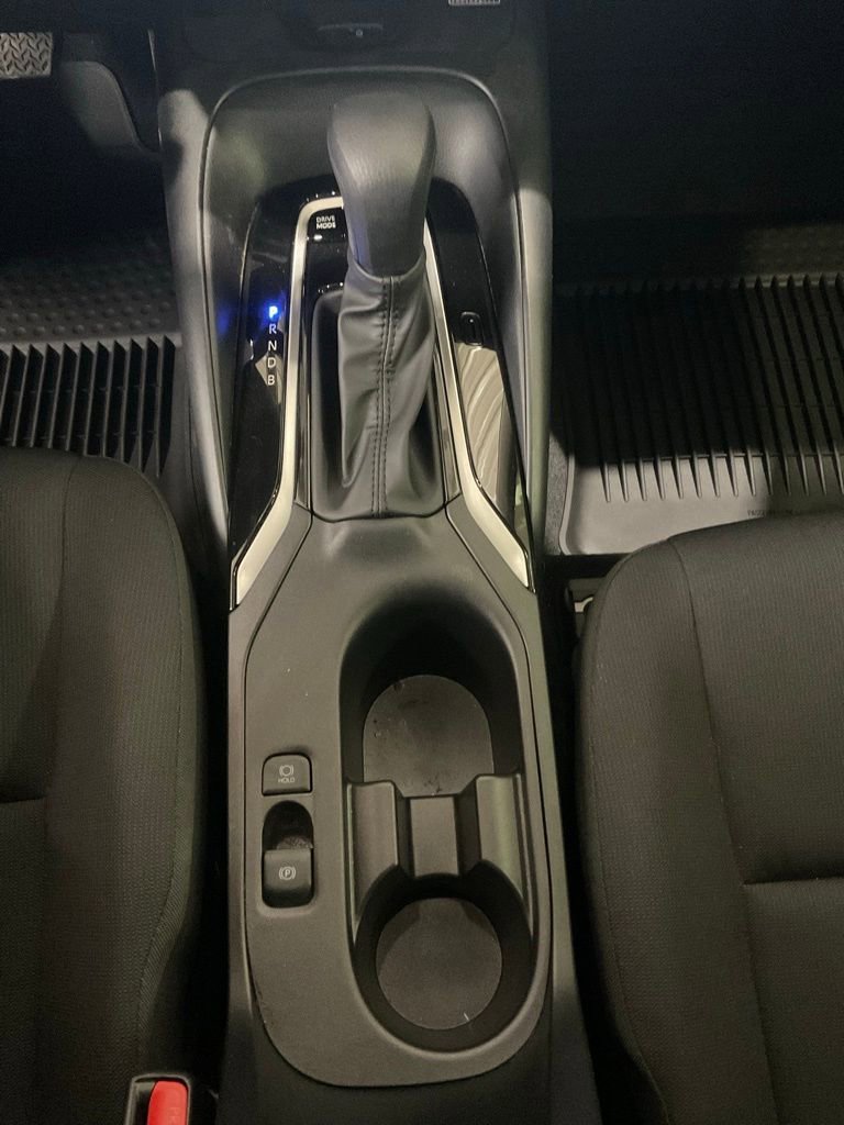 Used 2026 Toyota Corolla LE w/ LE Premium Package image 19