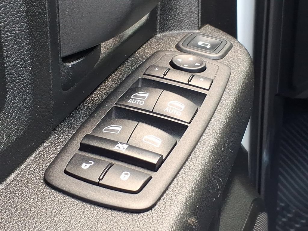Used 2023 RAM 2500 Tradesman AWD/4WD image 13