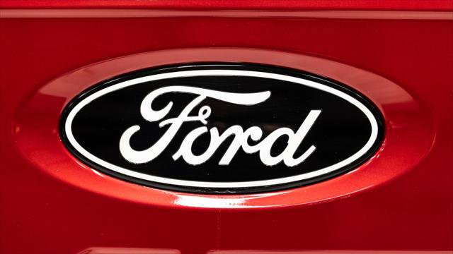 Used 2024 Ford F150 XLT w/ Equipment Group 302A MID image 45