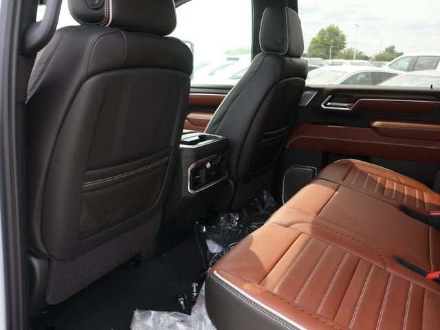 New 2026 GMC Sierra 2500 Denali Ultimate w/ LPO, Black Badging Package AWD/4WD image 12