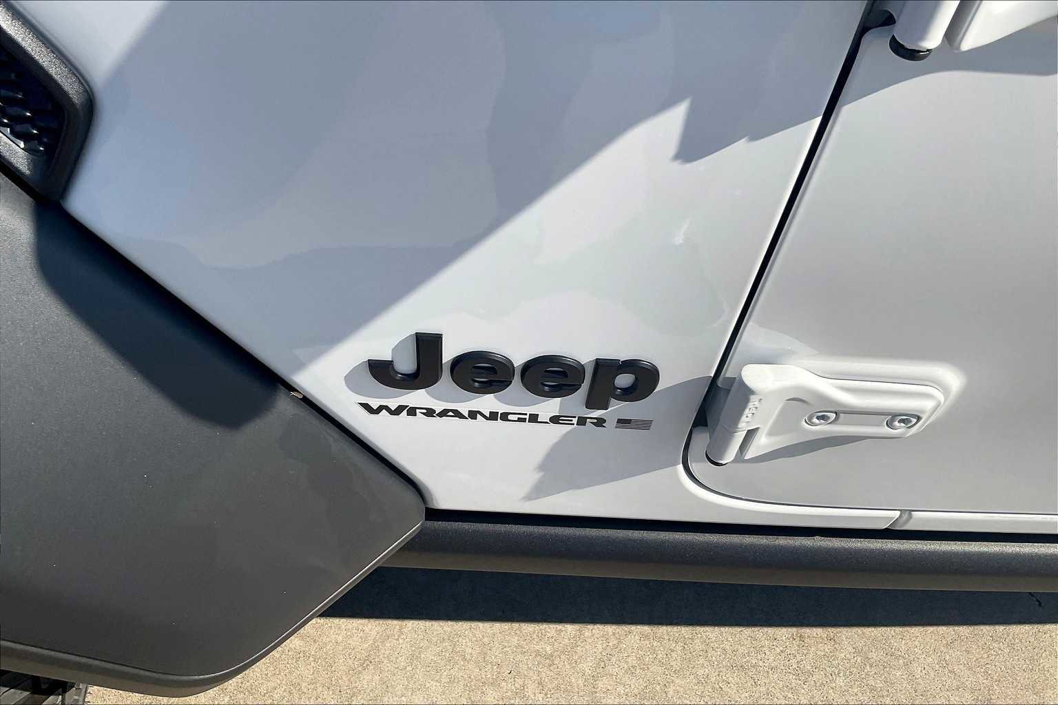 New 2025 Jeep Wrangler Willys image 15