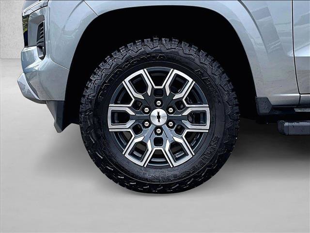 Certified 2024 Chevrolet Colorado Z71 w/ Z71 Convenience Package 2 AWD/4WD image 10