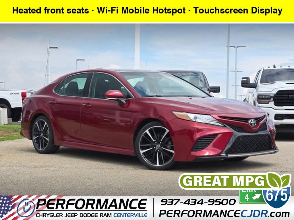 Used 2018 Toyota Camry XSE FWD image 1