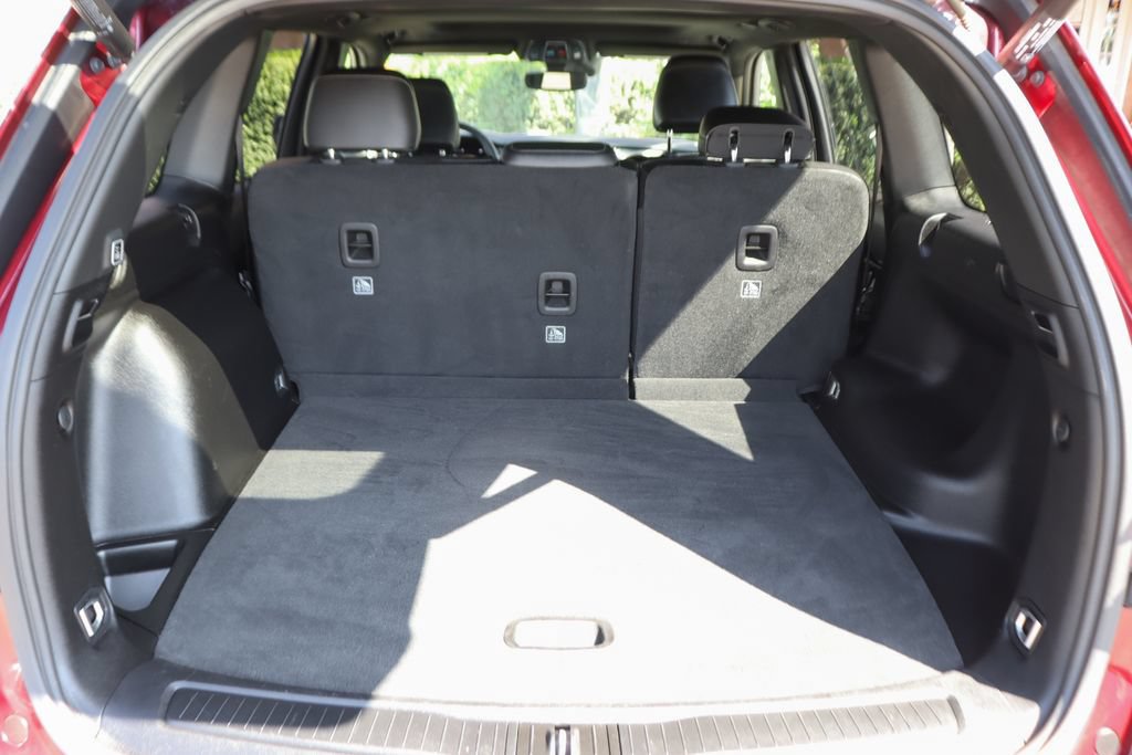 Used 2024 Jeep Grand Cherokee Altitude RWD image 8