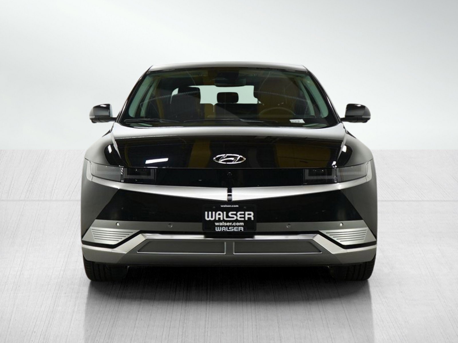 Used 2024 Hyundai Ioniq 5 Limited image 9