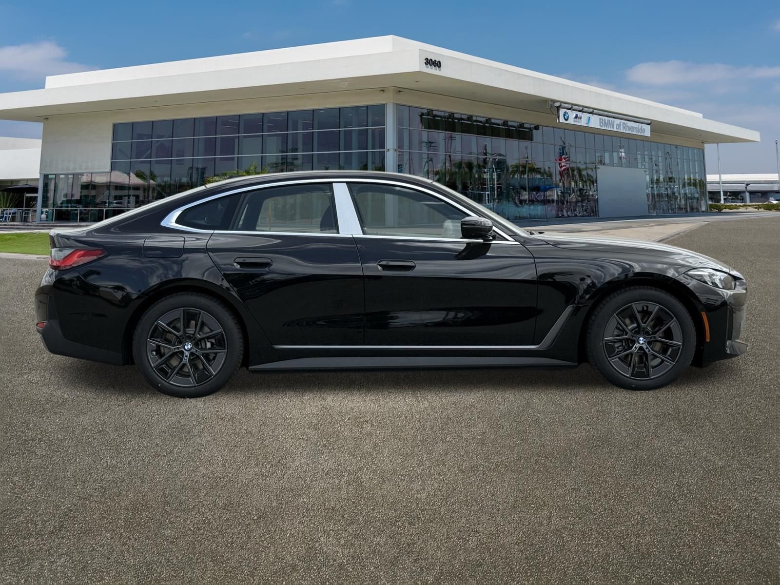 New 2026 BMW i4 eDrive40 w/ Premium Package RWD image 12