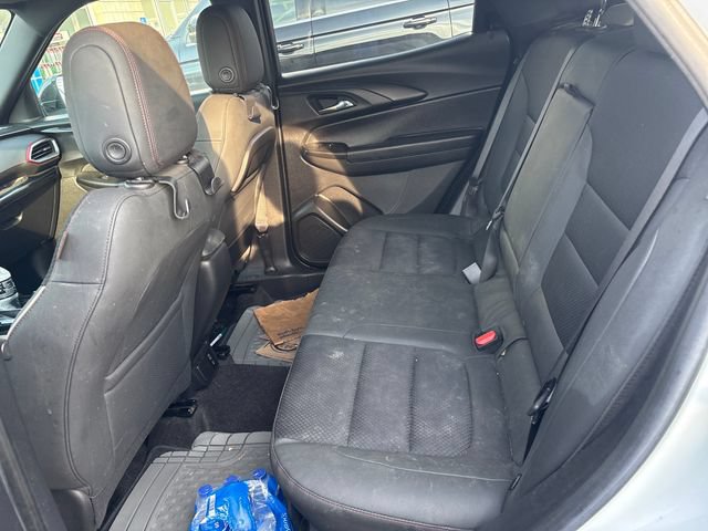 Used 2022 Chevrolet TrailBlazer RS w/ Sun and Liftgate Package AWD/4WD image 9