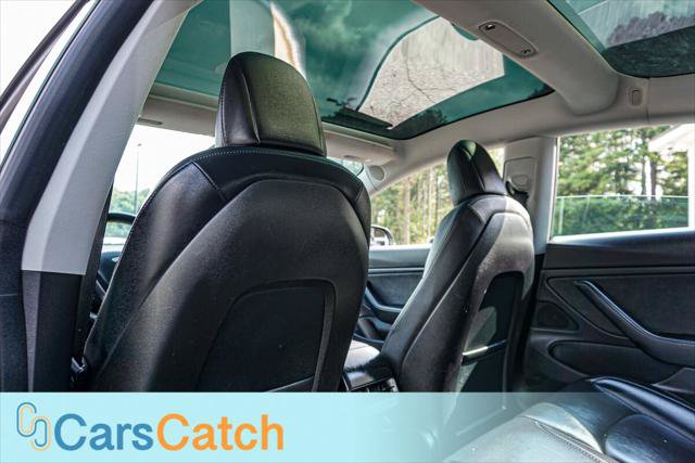 Used 2019 Tesla Model 3 Mid Range RWD image 31