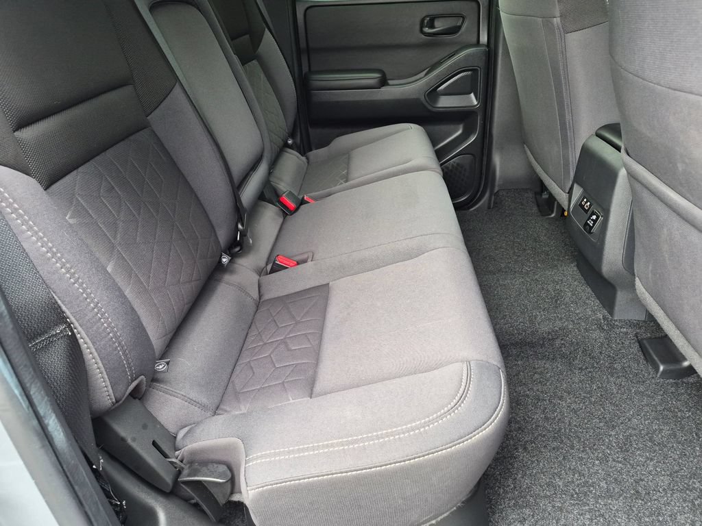 Used 2026 Nissan Frontier SV w/ SV Convenience Package AWD/4WD image 27