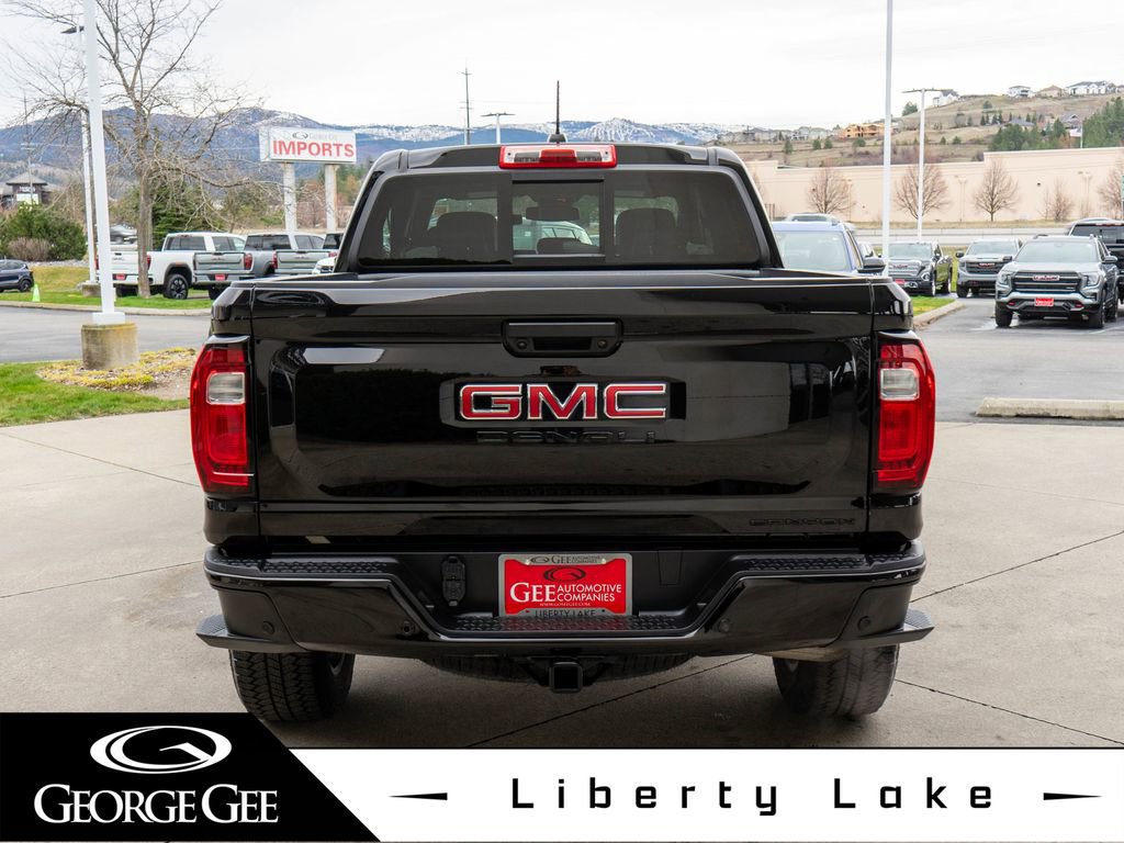 Used 2023 GMC Canyon Denali image 6